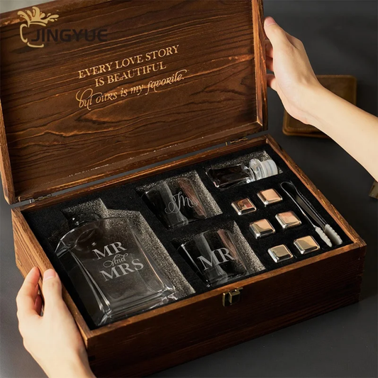 Luxus Whiskey Geschenkset – Kristallglas Karaffe & Gläser in edler Holzbox